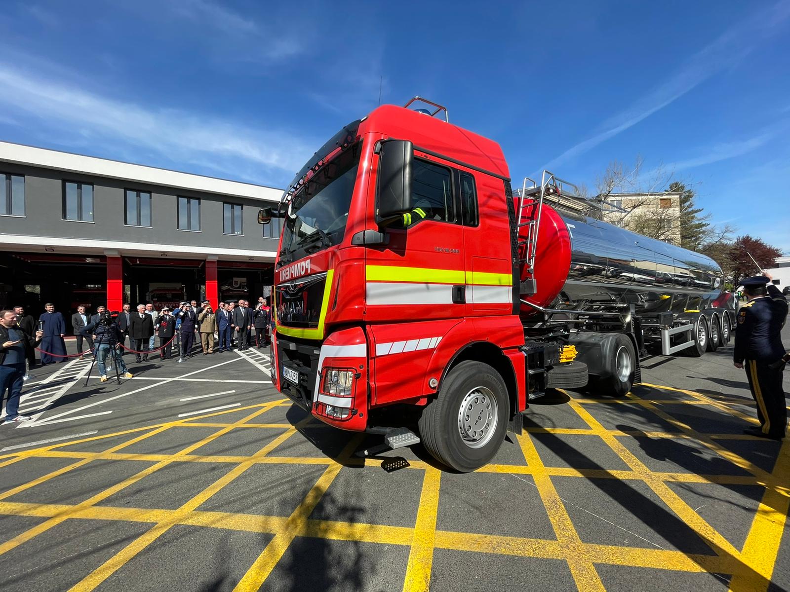 Defilare Pompieri (10)