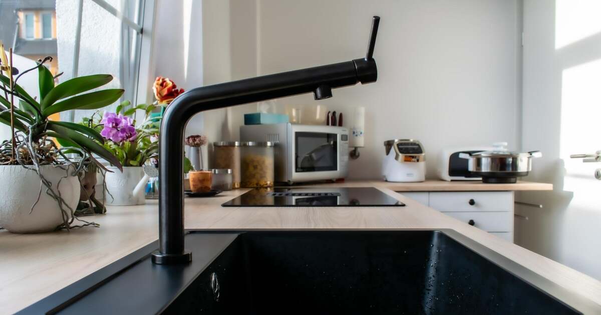 Se aduce apa marți la Visag, informează autoritățile locale.