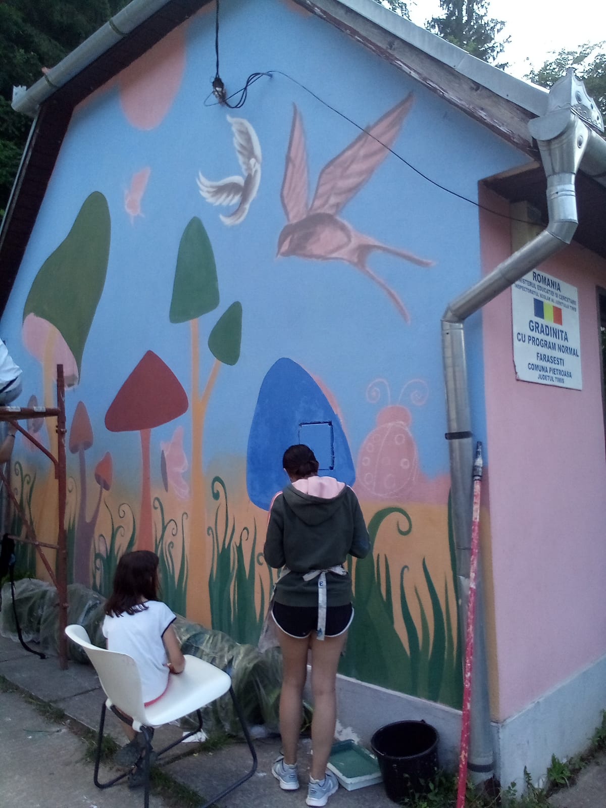 gradinita Farasesti color the village (10)