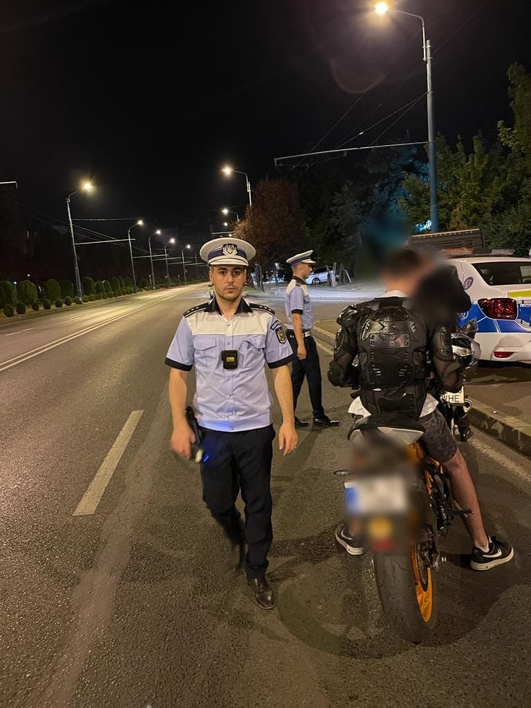 razie politie noapte (3)