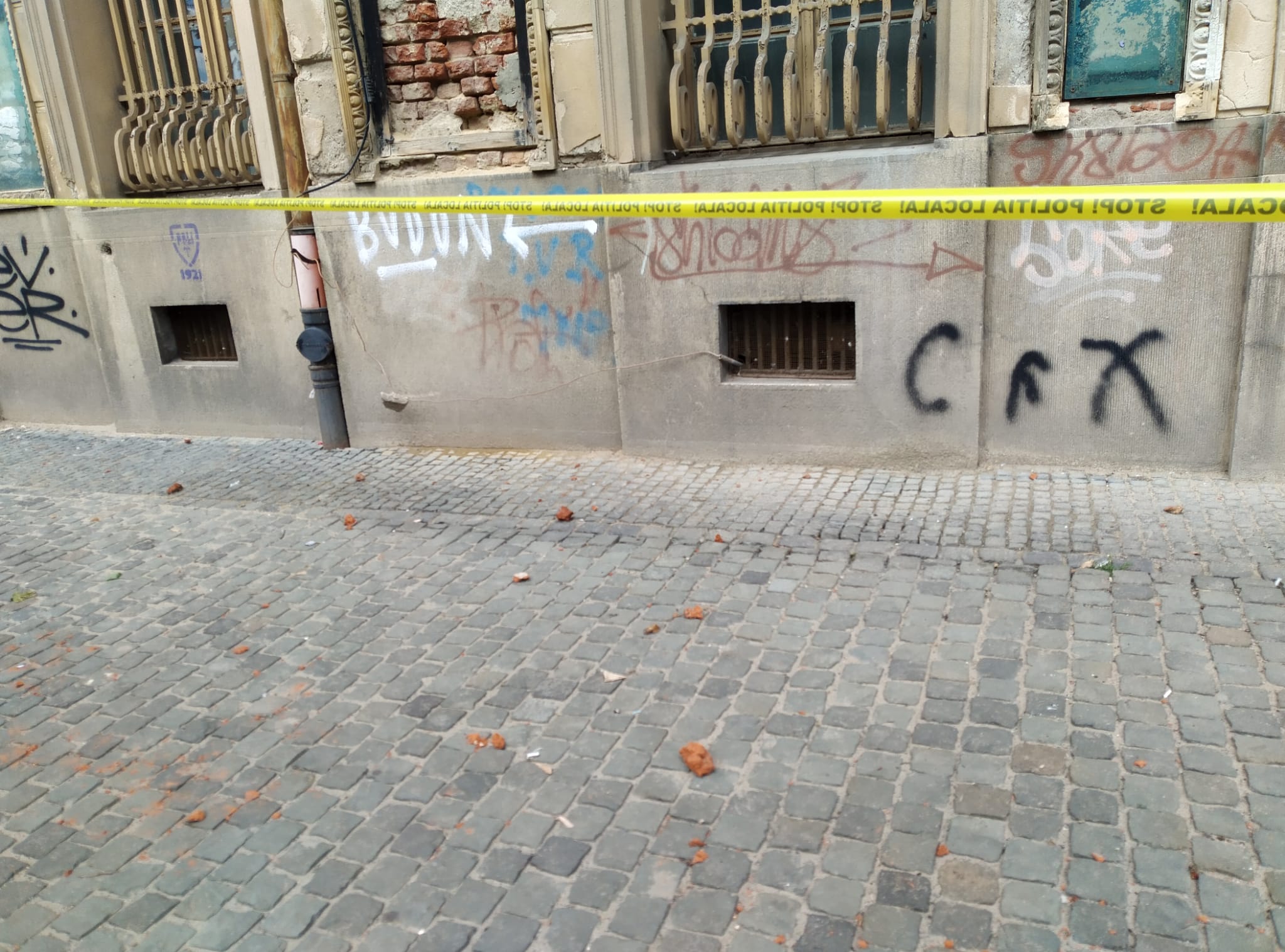 cladire degradata (2)