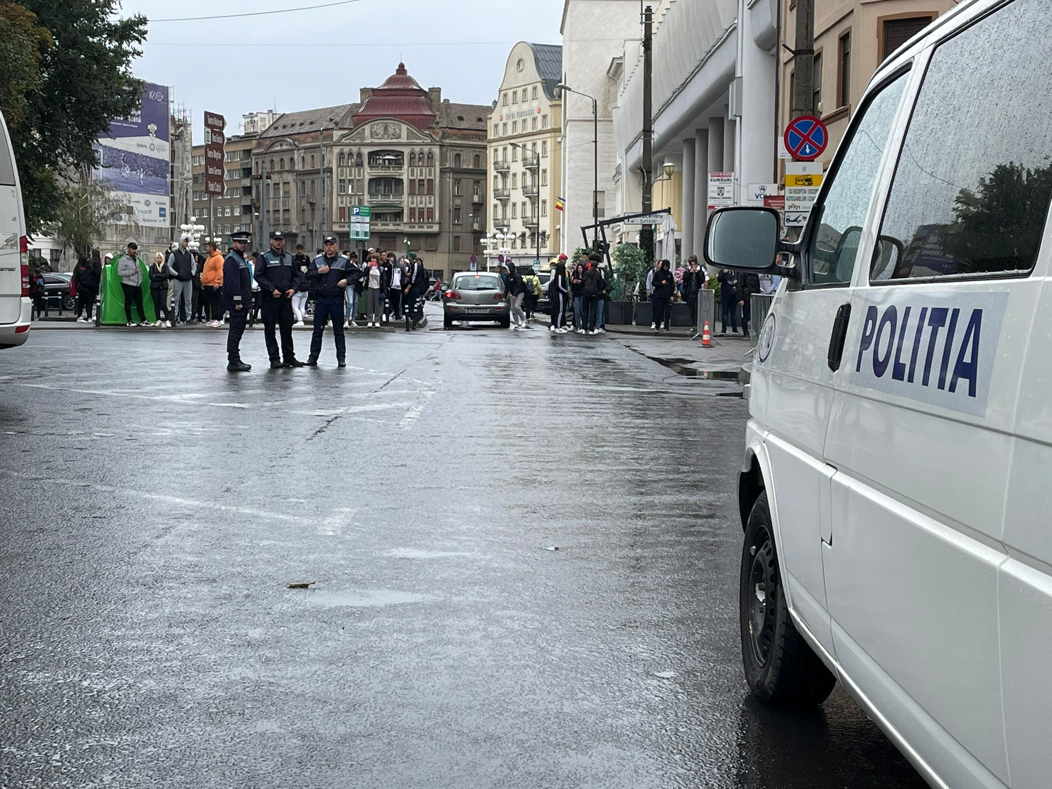 alerta bomba liceul miu (4)