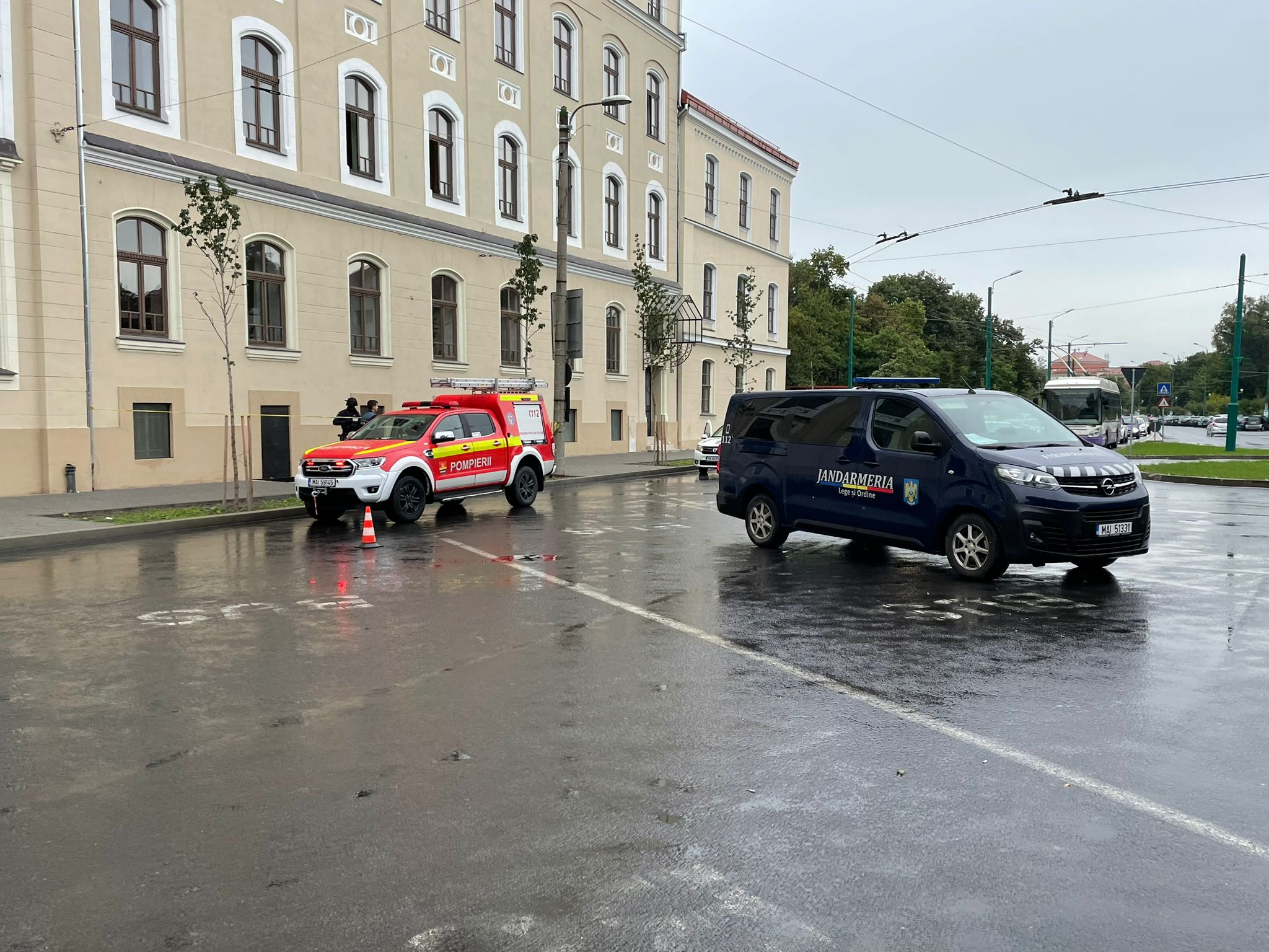 alerta bomba liceul miu (17)