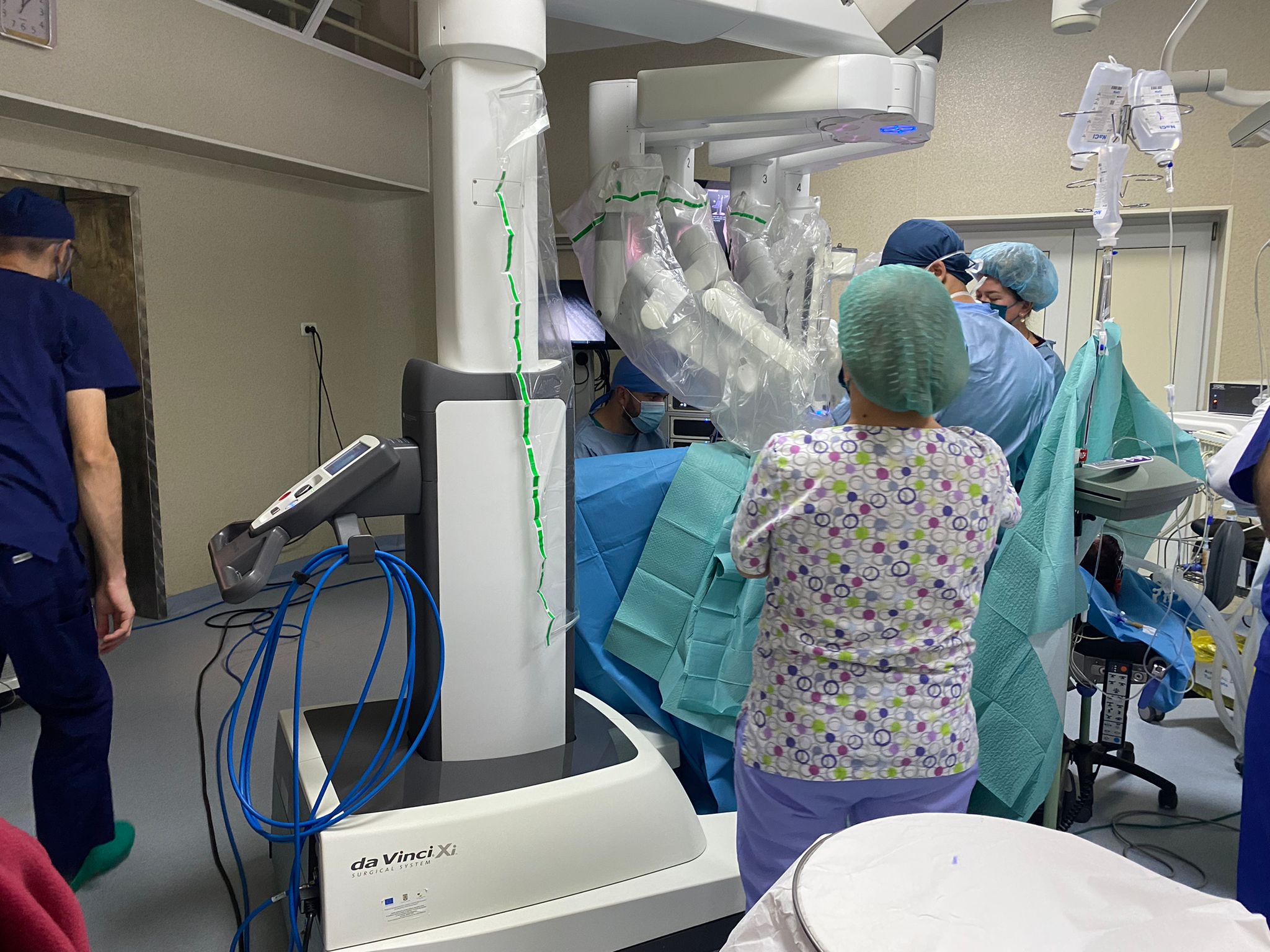 Roboții chirurgicali, asistenții viitorului pentru medici