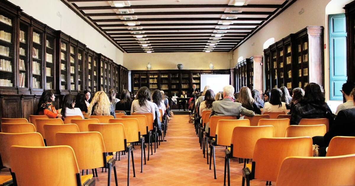 Timiș: Peste 1700 de candidați s-au înscris pentru titularizare în 2025 Timiș: Peste 1700 de candidați s-au înscris pentru titularizare în 2025