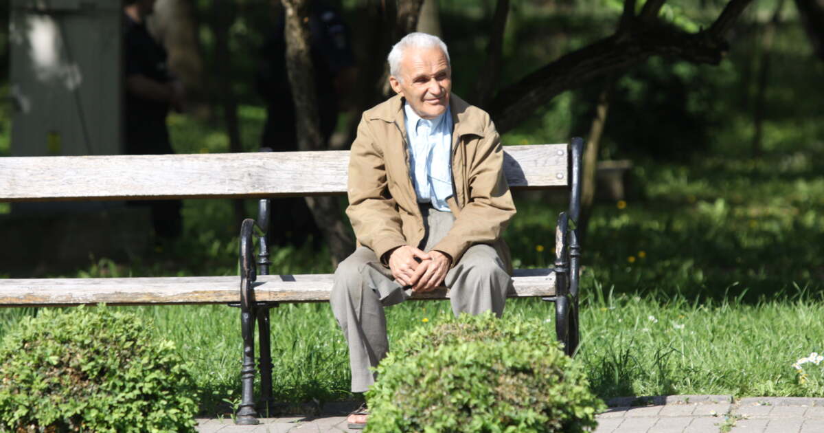Bătrânii din Timișoara, sprijiniți în caniculă de Asistența Socială. Bătrânii din Timișoara, sprijiniți în caniculă de Asistența Socială.