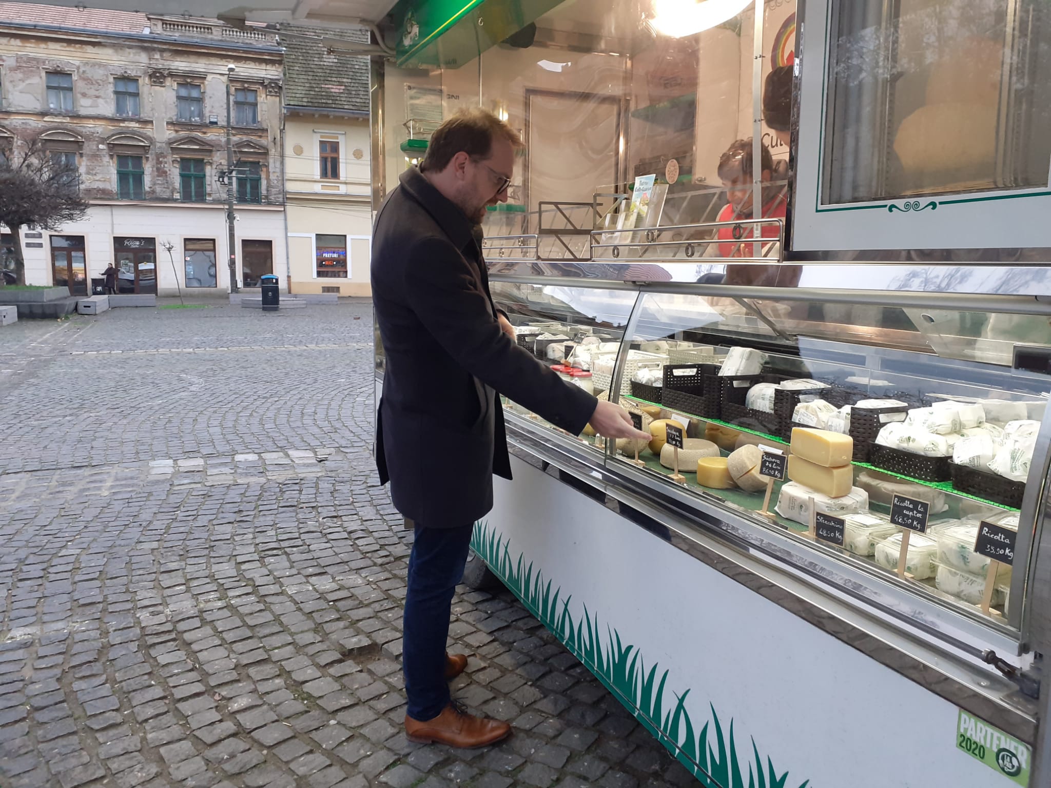 piata pe roti volanta (3)