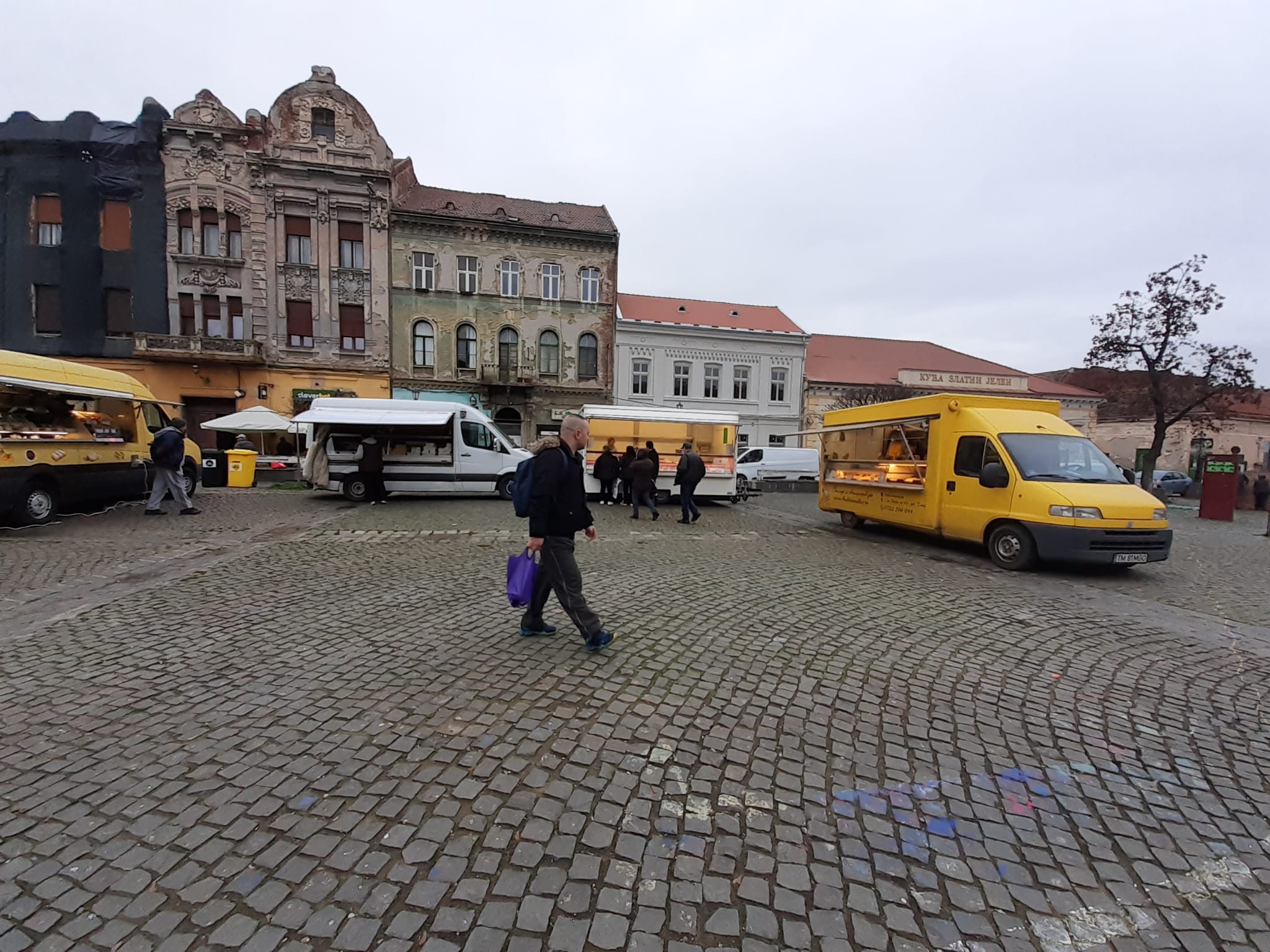 piata pe roti volanta (9)