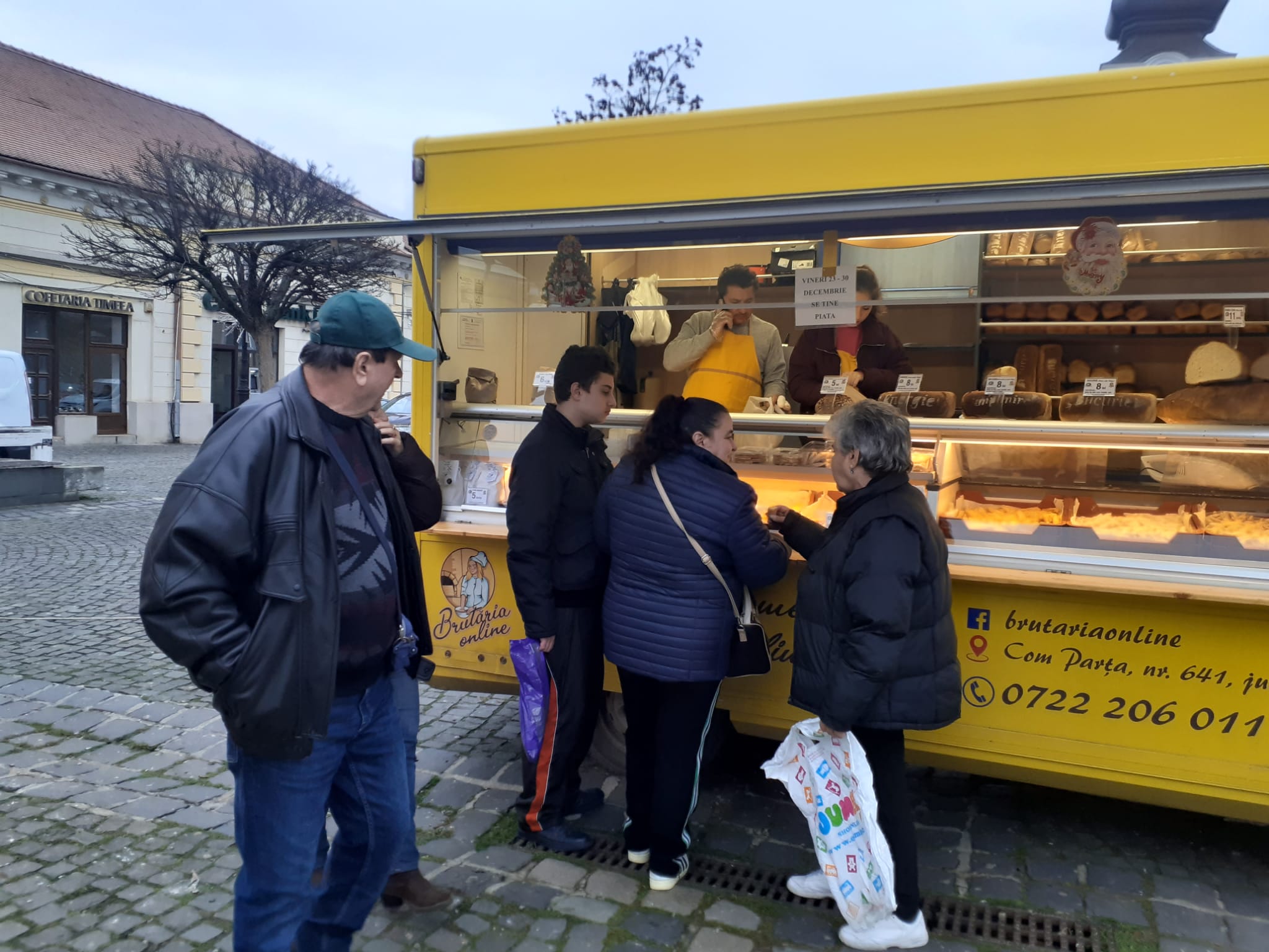 piata pe roti volanta (15)