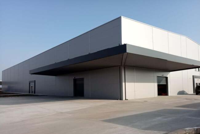 Poza pentru articolul Centrul de legume-fructe din Tomnatic, dat în administrarea unei instituții din subordinea CJT, după ce a stat închis. Ar putea fi deschis anul acesta