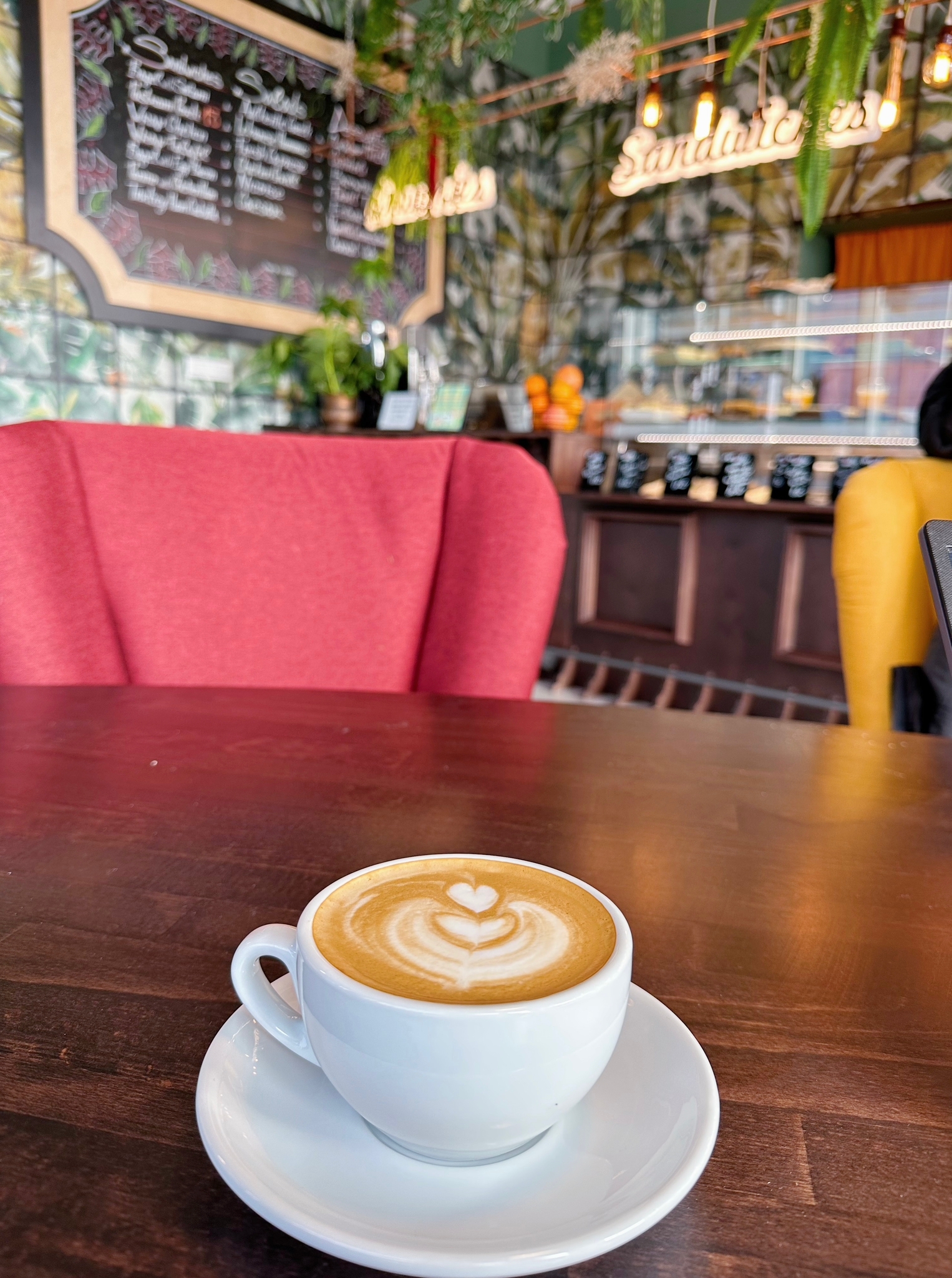 Mitzu Coffee Shop (5)