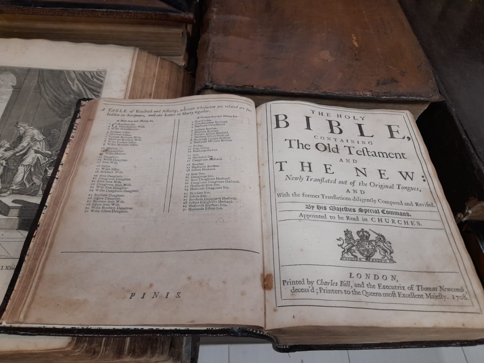 muzeul bibliei cea mai mare biblie timisoara (1)