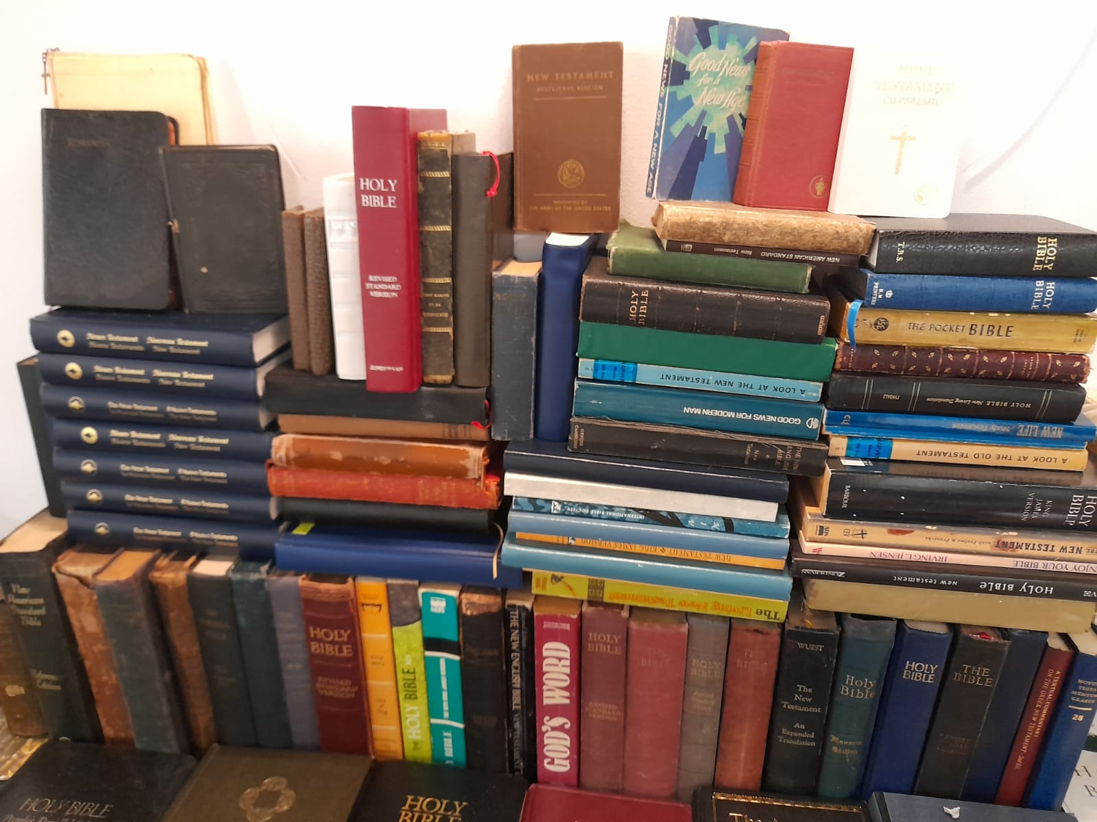 muzeul bibliei cea mai mare biblie timisoara (30)