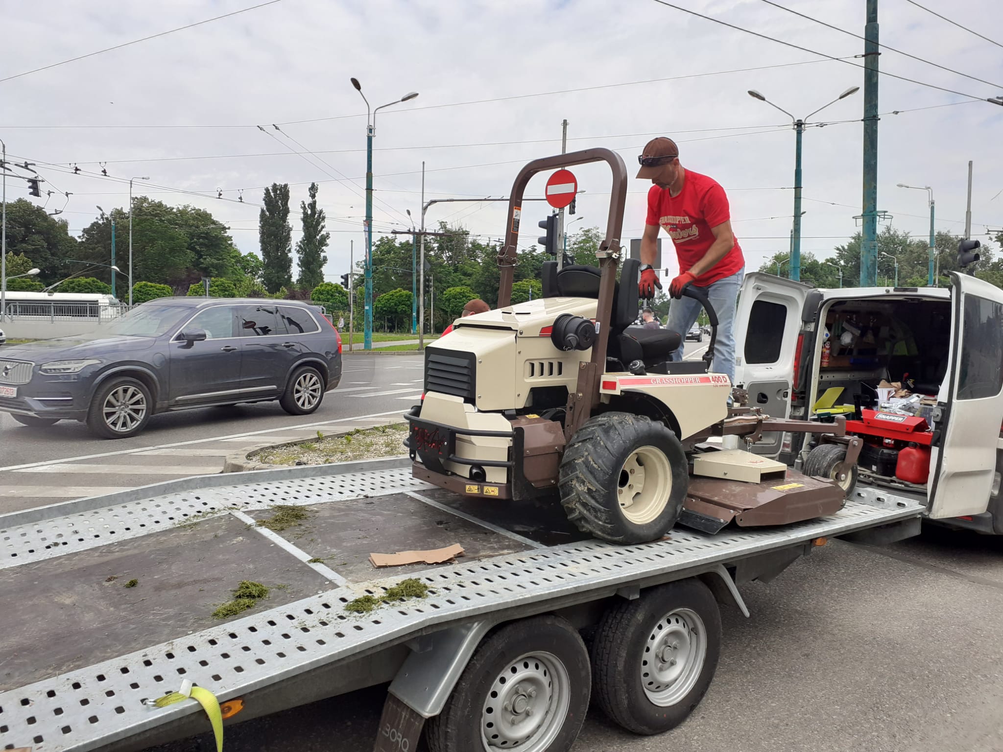 horticultura utilaj iarba (4)