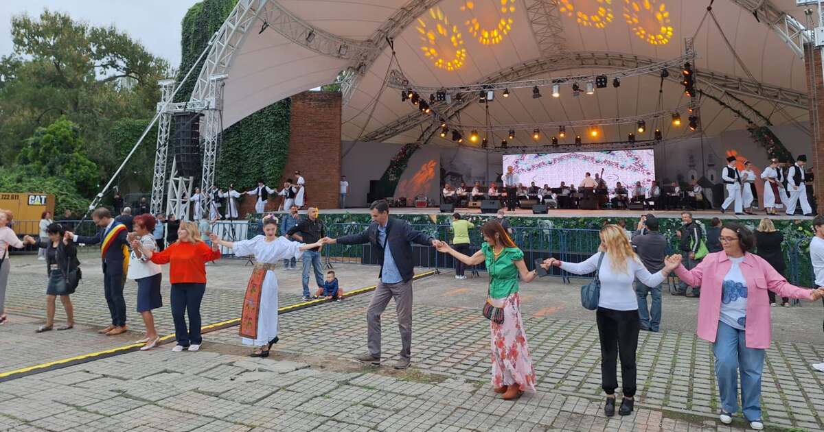Mai multe străzi închise pentru reprogramarea Rugii Timișoarei din Parcul Rozelor Mai multe străzi închise pentru reprogramarea Rugii Timișoarei din Parcul Rozelor