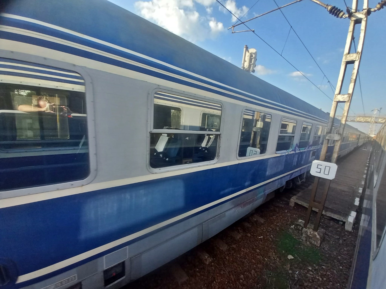 calatorie cu trenul tren (1)