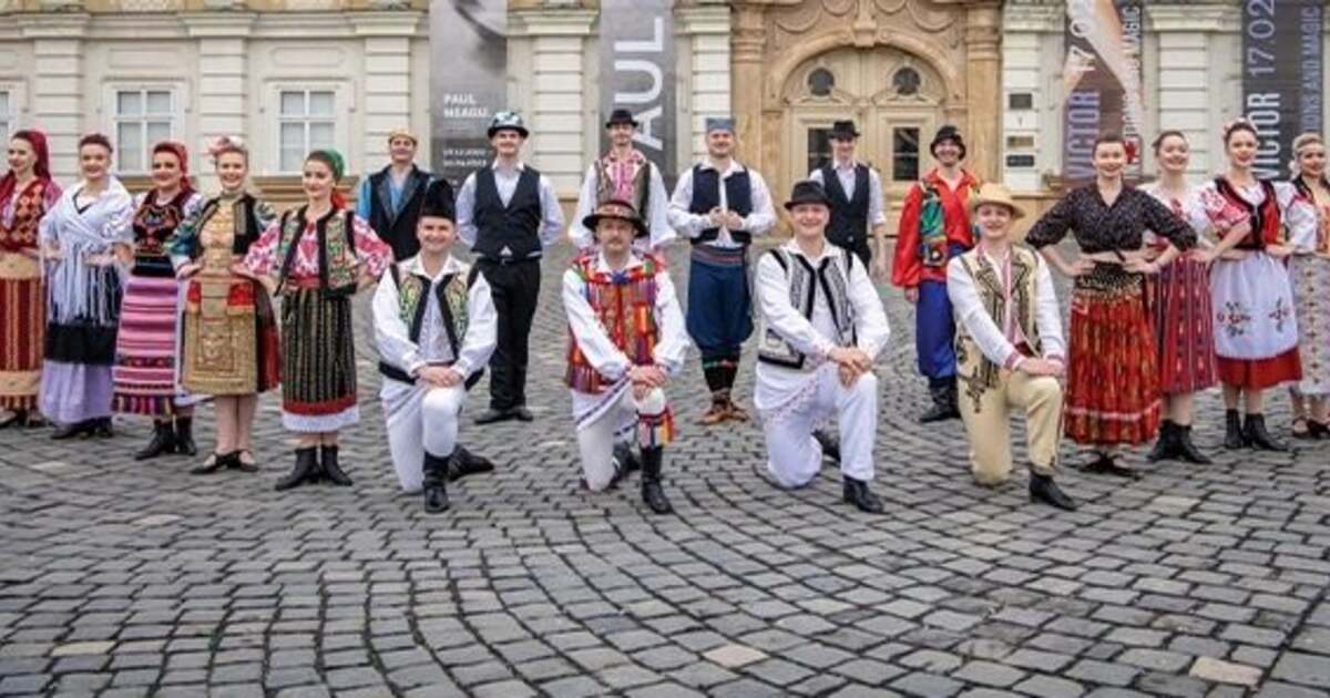 "Spectacolul Conviețuiri aduce la viață atmosfera satului tradițional bănățean" "Spectacolul Conviețuiri aduce la viață atmosfera satului tradițional bănățean"