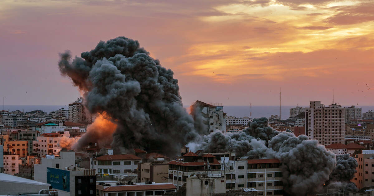 Ostatic român-israelian a murit în Fâșia Gaza - Titlu de presă Ostatic român-israelian a murit în Fâșia Gaza - Titlu de presă