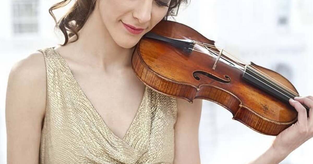 Violonista faimoasă Elicia Silverstein va ține două concerte la Timișoara, deși are rădăcini românești. Violonista faimoasă Elicia Silverstein va ține două concerte la Timișoara, deși are rădăcini românești.