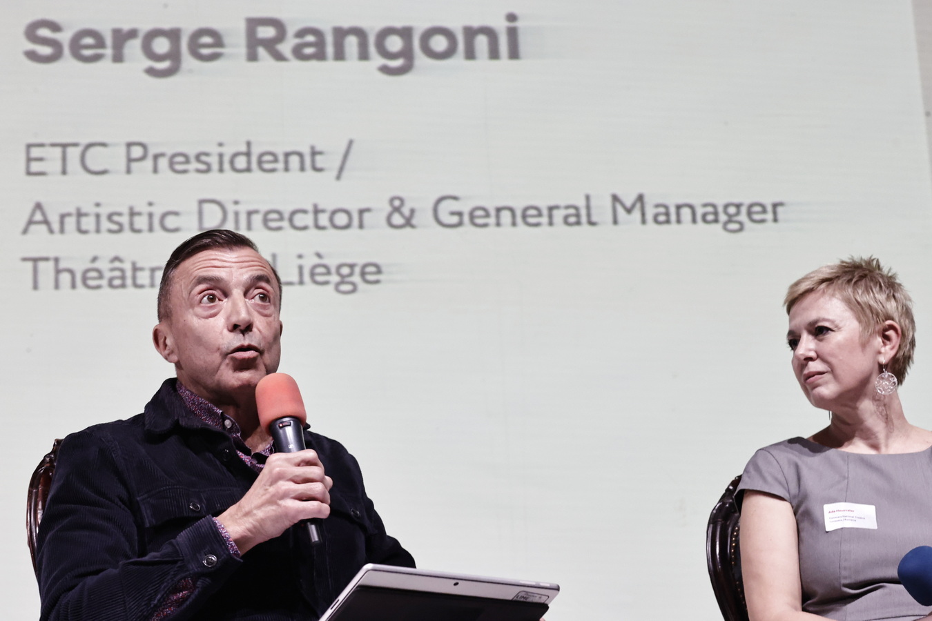 conferinta teatru (5)