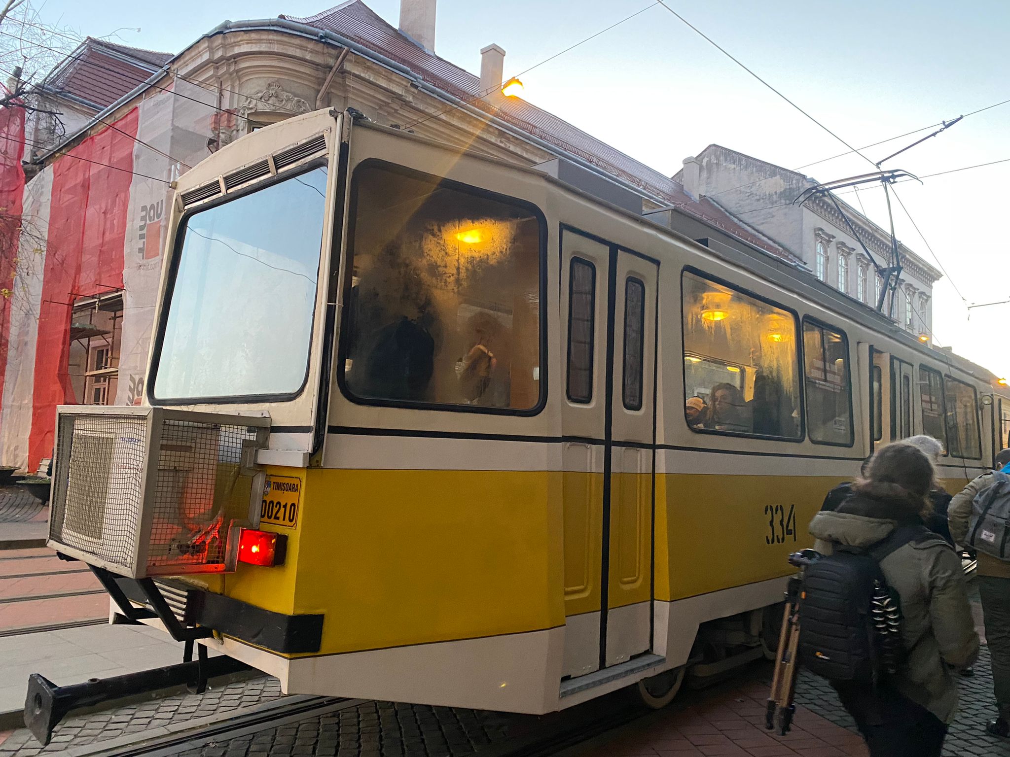 WhatsApp Image 2023-12-17 at 09.42.37 (2)