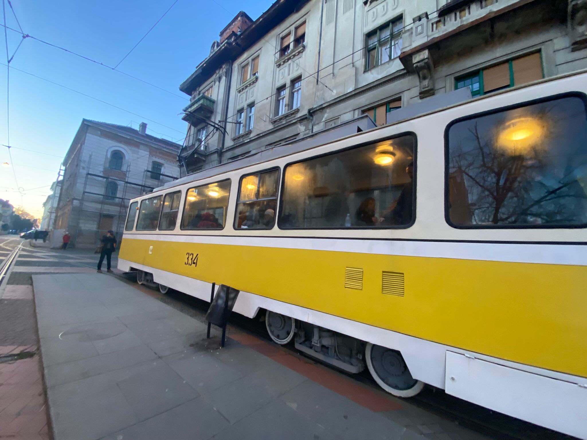 WhatsApp Image 2023-12-17 at 09.42.37 (1)