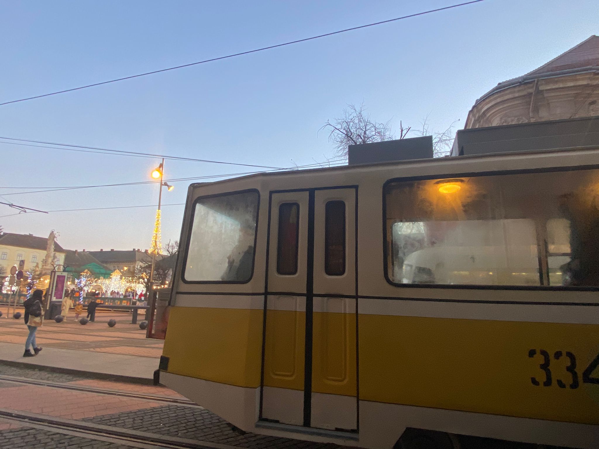 WhatsApp Image 2023-12-17 at 09.42.36 (1)