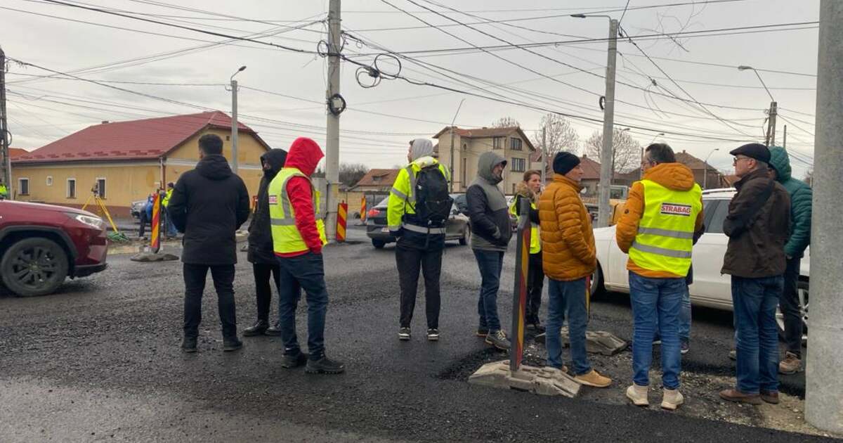Interes crescut pentru reabilitarea drumului de la Dumbrăvița la Lipova Interes crescut pentru reabilitarea drumului de la Dumbrăvița la Lipova