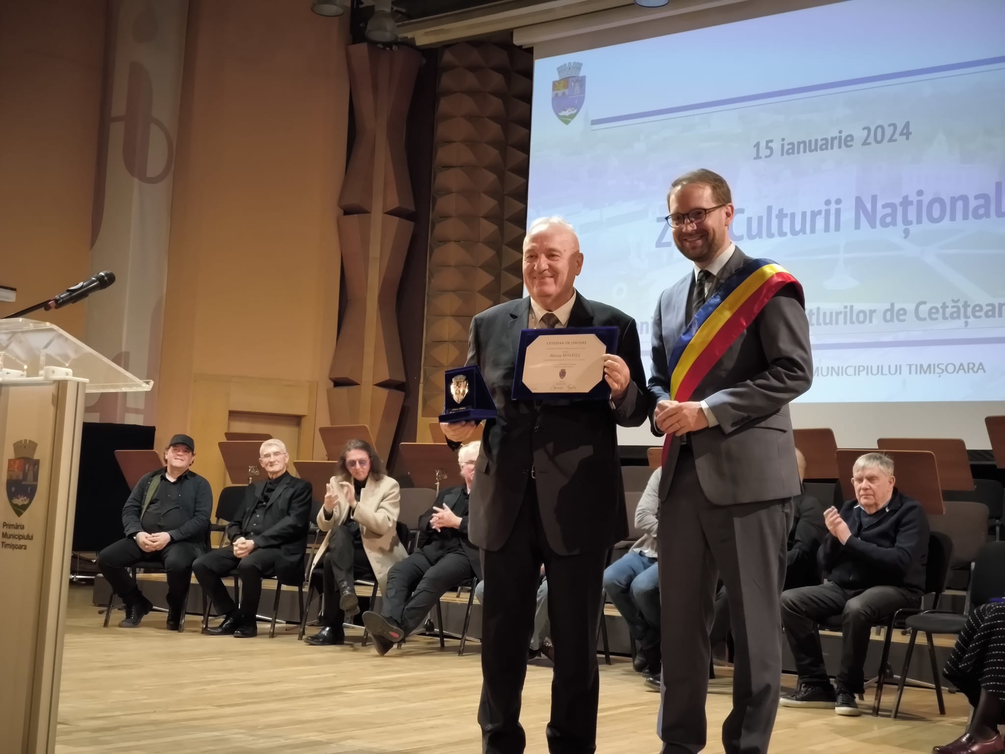 Mircea Mihăieș ceremonie 3