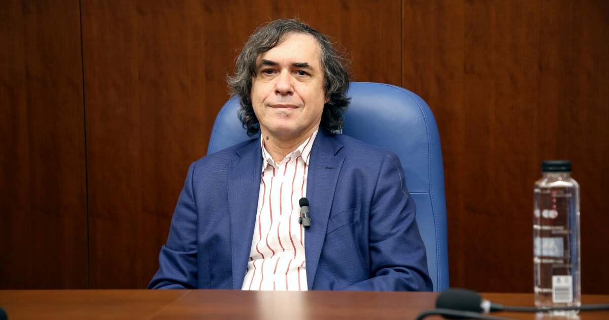Mircea Cărtărescu vine să susțină conferenția la Universitatea de Vest din Timișoara.