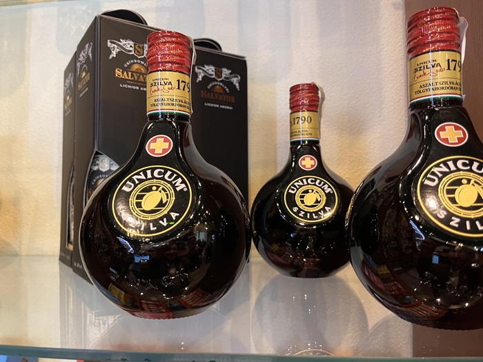 magazin unguresc (8)