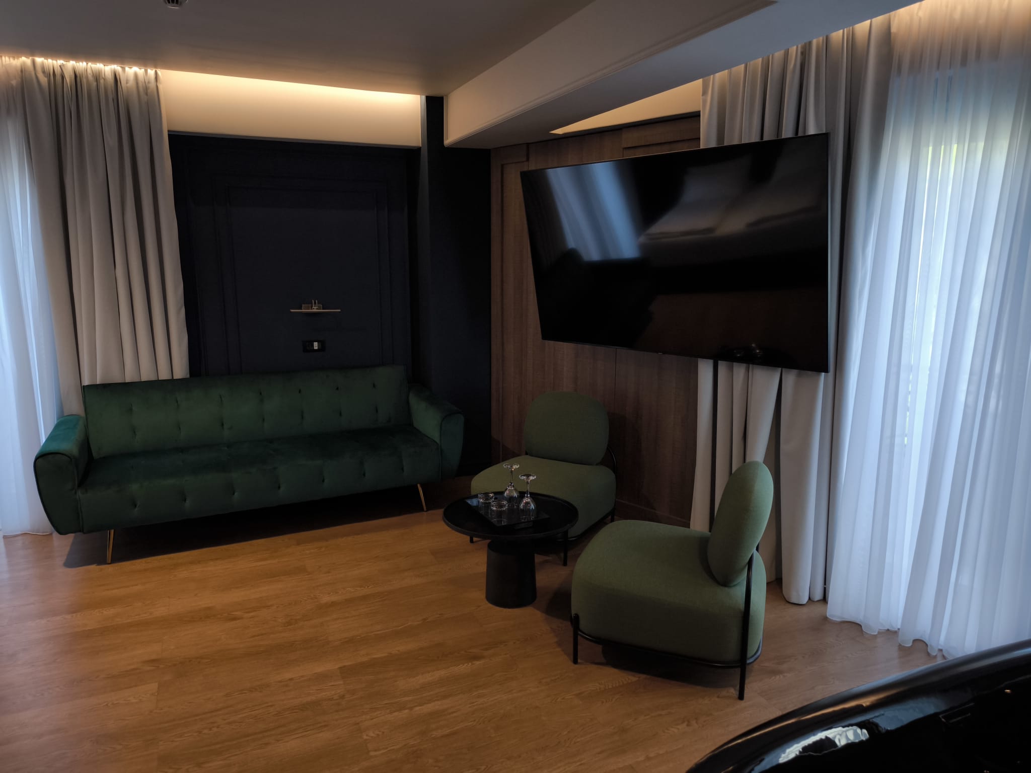 WhatsApp Image 2024-04-23 at 15.00.27 (2)