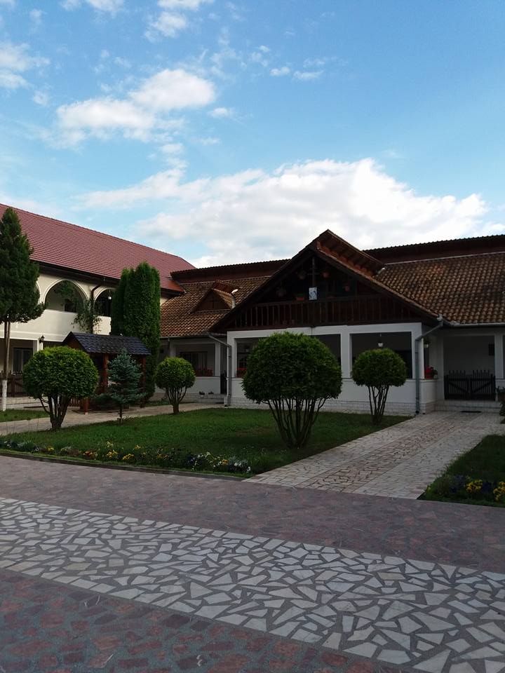 Manastirea Izvorul lui Miron (1)