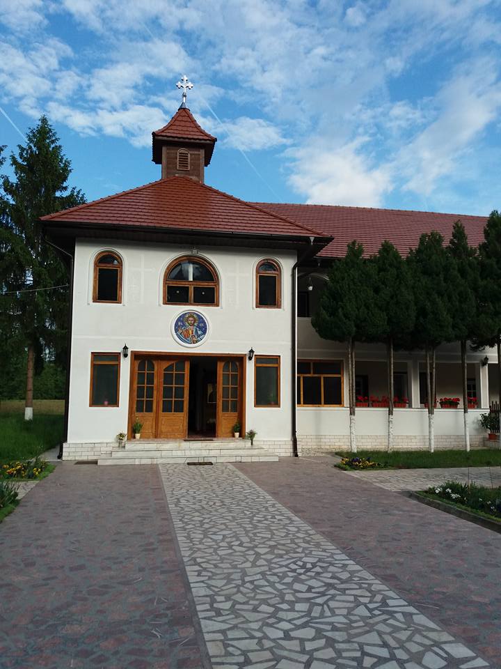 Manastirea Izvorul lui Miron (7)