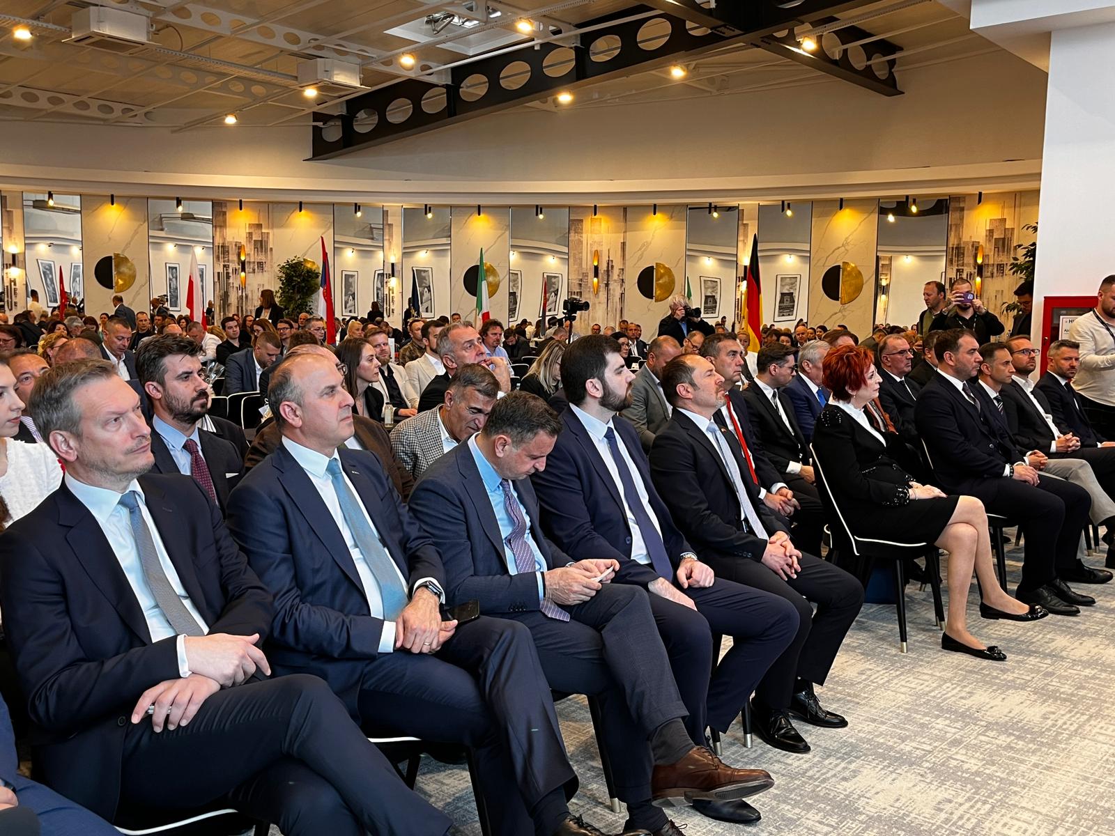 Forumul Internațional de Afaceri la Timișoara (10)