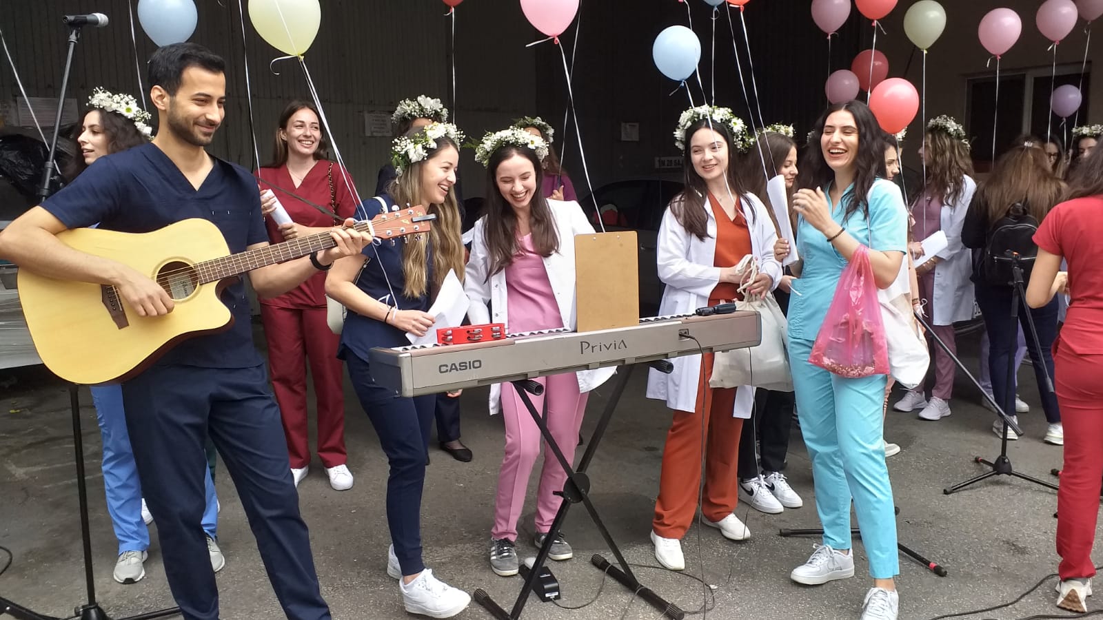 serenade studentesti studenti medicina (9)