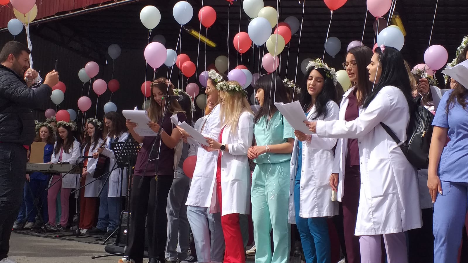 serenade studentesti studenti medicina (3)