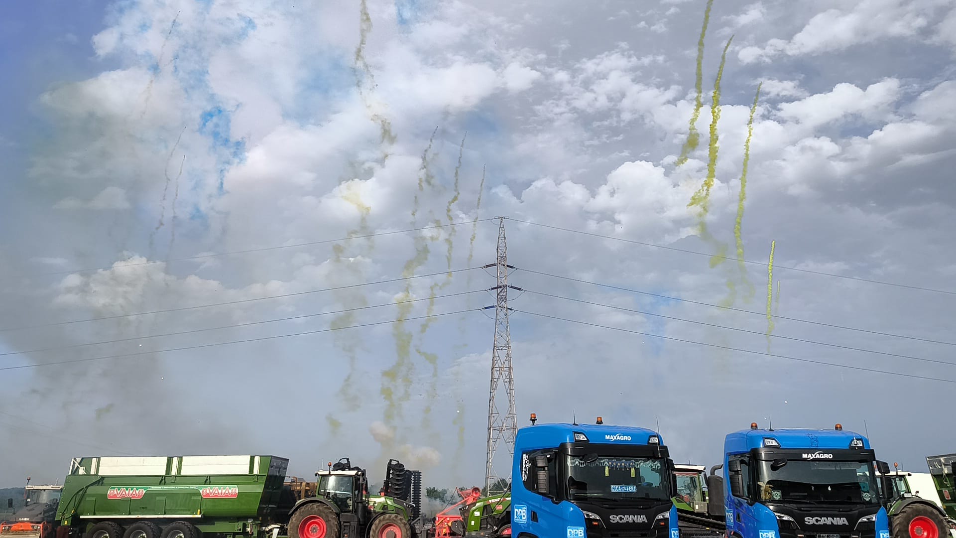 WhatsApp Image 2024-05-19 at 11.19.45