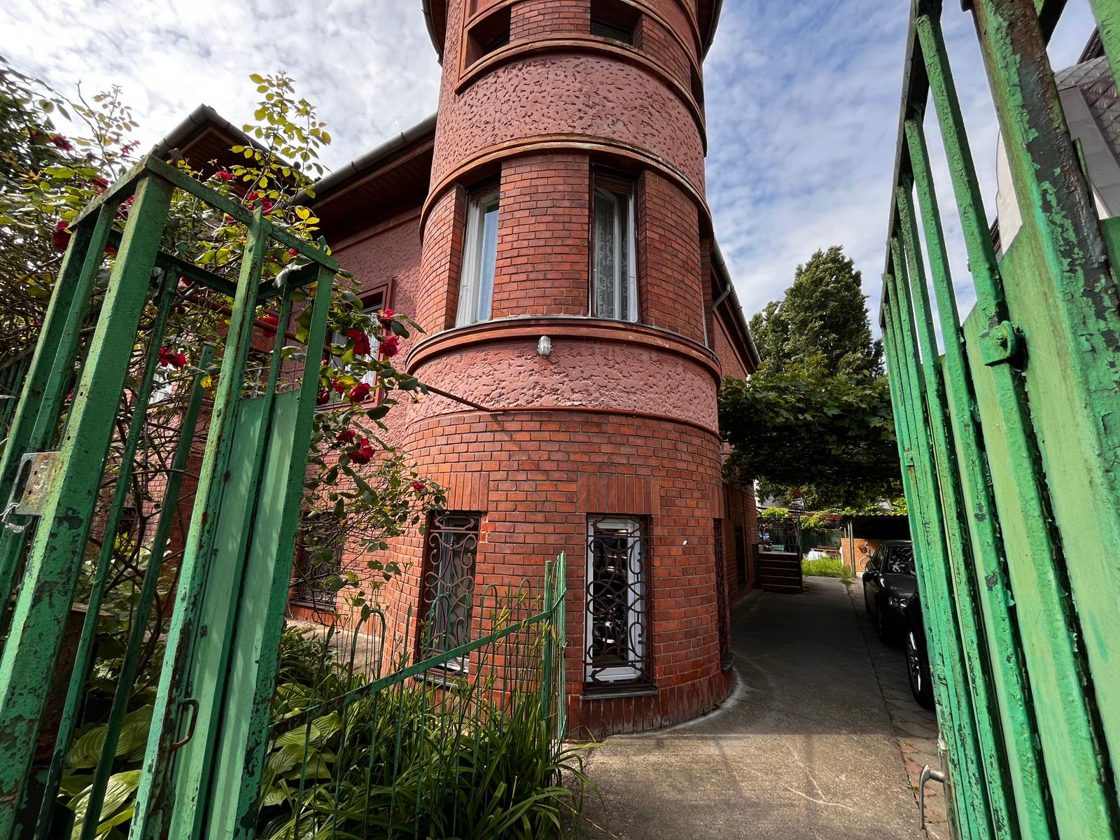 clanuri scandal casa politia locala (4)