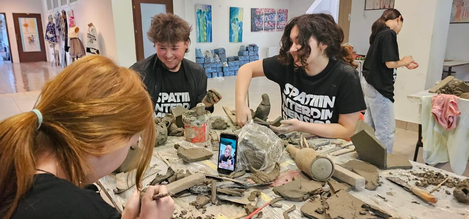 WhatsApp Image 2024-05-29 at 16.37.07 (1)