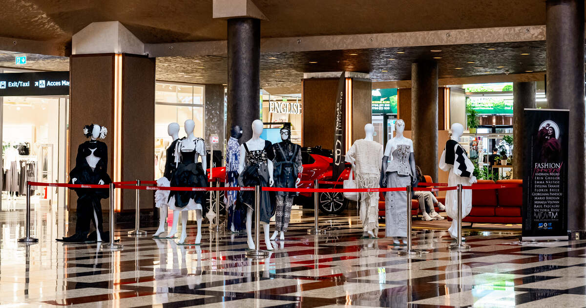Cele mai noi trenduri ale verii, prezentate la Iulius Town, în cadrul show-ului Timișoara Fashion Fusion Cele mai noi trenduri ale verii, prezentate la Iulius Town, în cadrul show-ului Timișoara Fashion Fusion