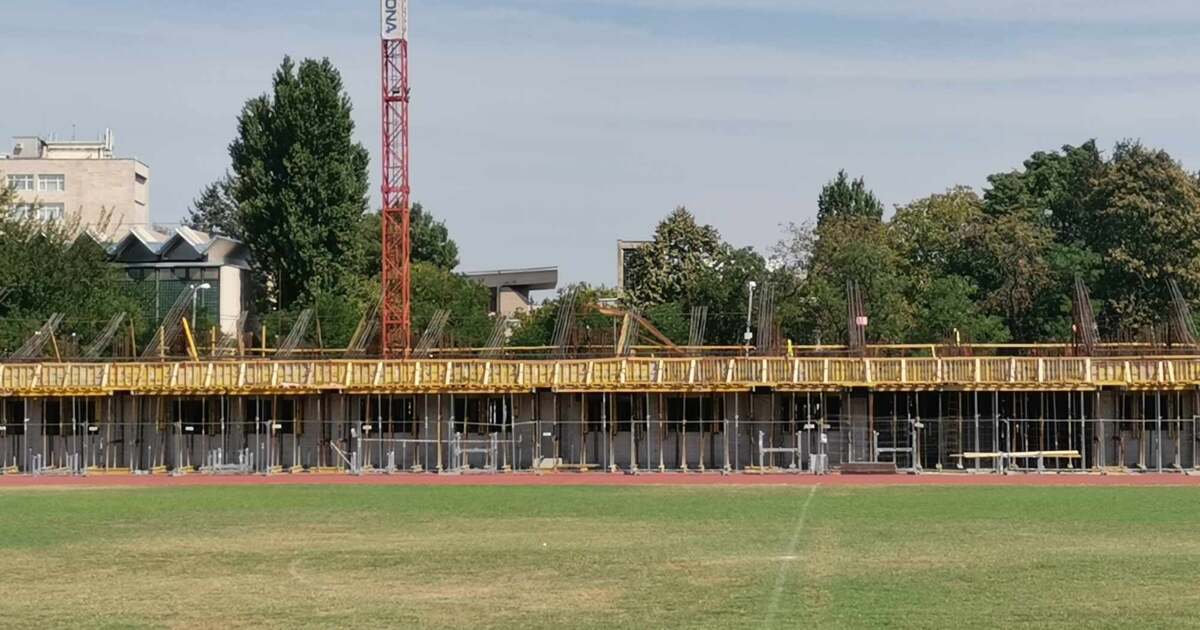 Lucrările la arena "Știința" înaintează, proiectul va avea terenuri sportive pe acoperiș. Lucrările la arena "Știința" înaintează, proiectul va avea terenuri sportive pe acoperiș.