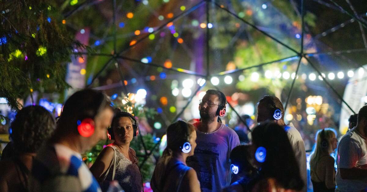 Peste 30.000 de locuitori din Timișoara vin la festivalul orașului. Rita Ora și Passenger vor cânta sâmbătă. Peste 30.000 de locuitori din Timișoara vin la festivalul orașului. Rita Ora și Passenger vor cânta sâmbătă.