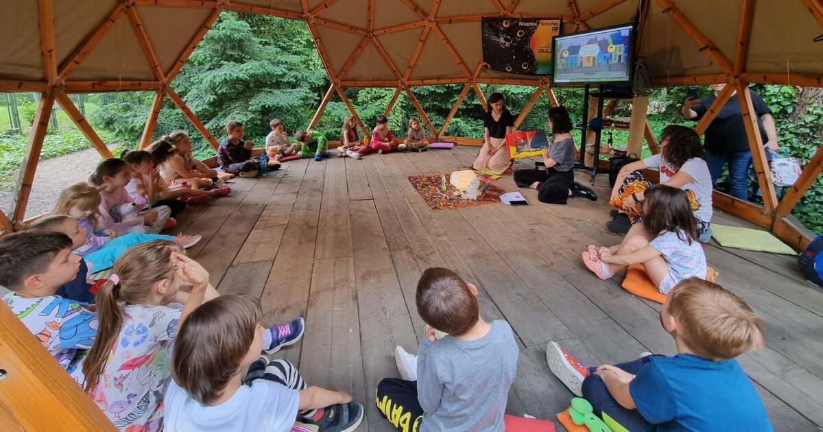 Ateliere pentru copii și alte evenimente la Noaptea Filosofiei.