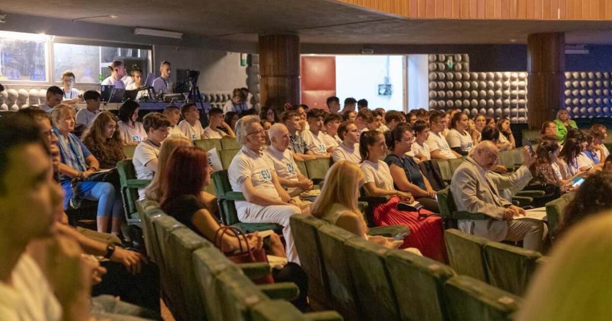 Conferință despre alegere și dezvoltare personală pentru tineri, la Timișoara Conferință despre alegere și dezvoltare personală pentru tineri, la Timișoara