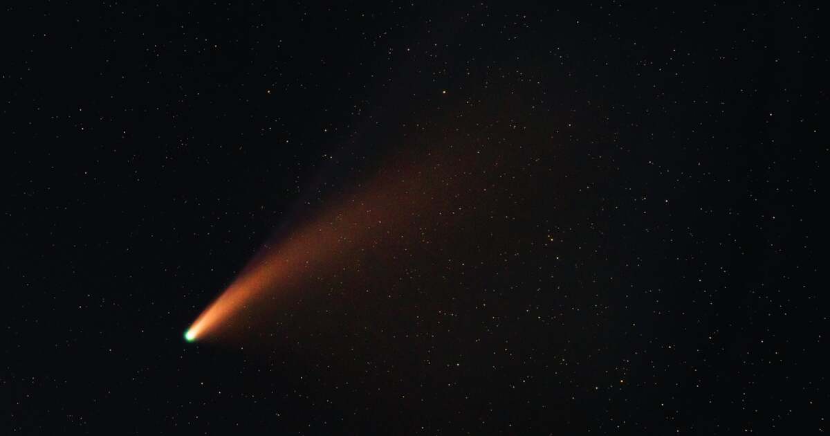O cometă în spectacol pe cerul României după 10.000 de ani O cometă în spectacol pe cerul României după 10.000 de ani