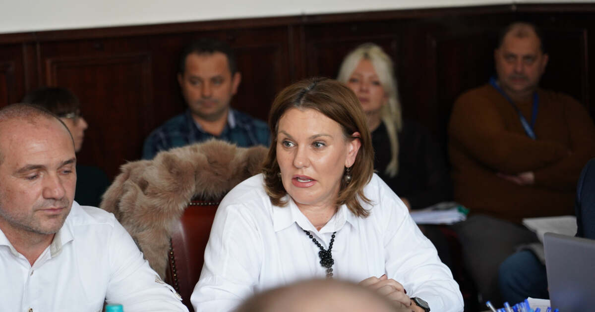 Oana Lungulescu devine viceprimar la Lugoj, din partea PSD. Oana Lungulescu devine viceprimar la Lugoj, din partea PSD.