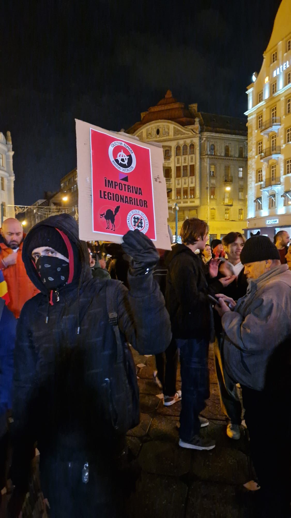 WhatsApp Image 2024-11-26 at 18.19.42