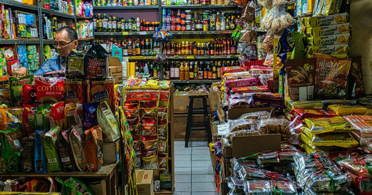 Ce produse nu vor mai putea fi vândute în școli? GUIDATA Ministerului Sănătății restricționează oferta alimentară în instituțiile de învățământ. Ce produse nu vor mai putea fi vândute în școli? GUIDATA Ministerului Sănătății restricționează oferta alimentară în instituțiile de învățământ.