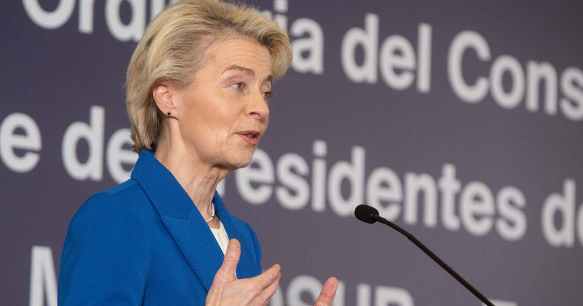 Promisiunea președintelui UE de a îmbunătăți securitatea rețelelor sociale după scandalul alegerilor. Promisiunea președintelui UE de a îmbunătăți securitatea rețelelor sociale după scandalul alegerilor.